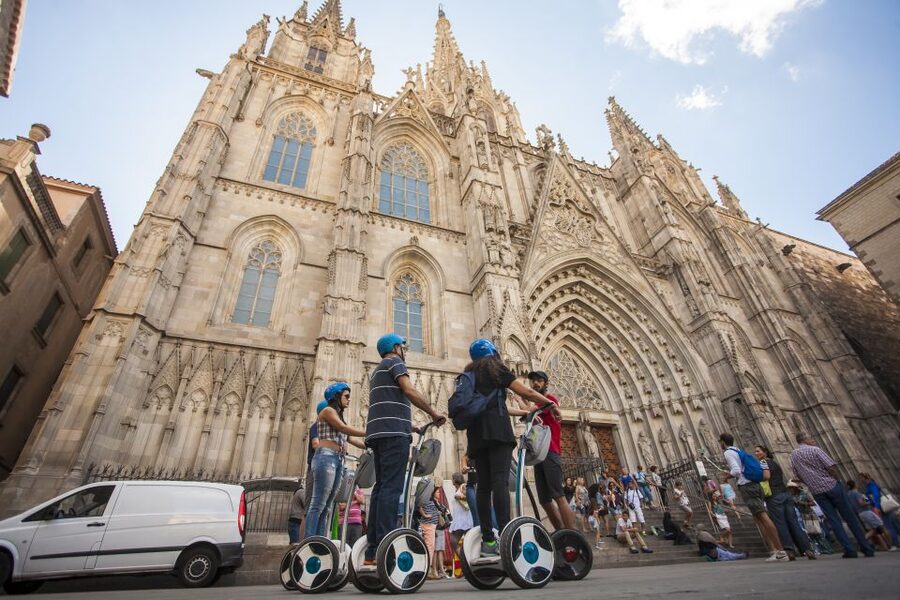 Gaudi's Barcelona 2-Hour Segway Tour with a Live Guide - Ciutadella Park on Segways: smooth paths, scenic pacing