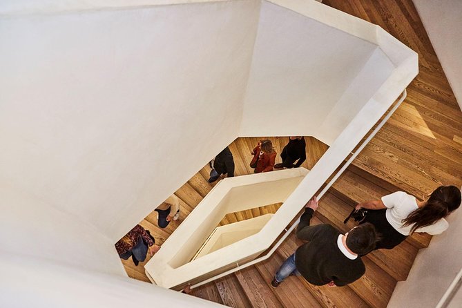 Gaudi´s Casa Vicens Skip the Line Ticket with Audioguide - Entering Casa Vicens: what to expect in the first 15 minutes
