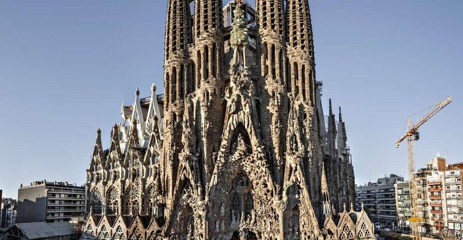 Gaudi's Masterpieces Private Tour in Barcelona - Sagrada Familia: what the Holy Family symbolism means in stone