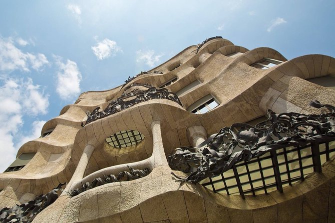 Gaudi's Modernist Legacy: Small Group Walking Tour - Meeting at Carrer de Fontanella, Then Heading Straight to Passeig de Gràcia