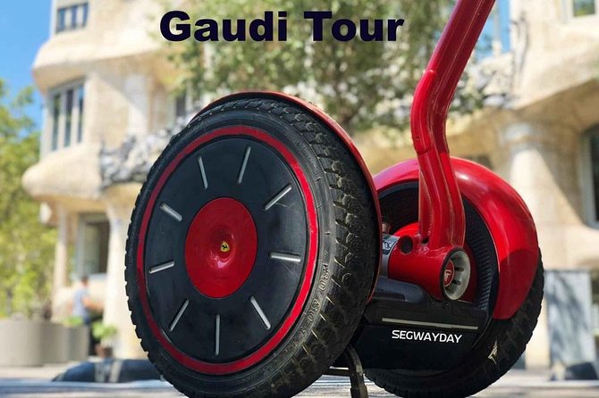 Gaudí Segway Tour - Cara de Barcelona and the Gothic Quarter in One Fluid Loop