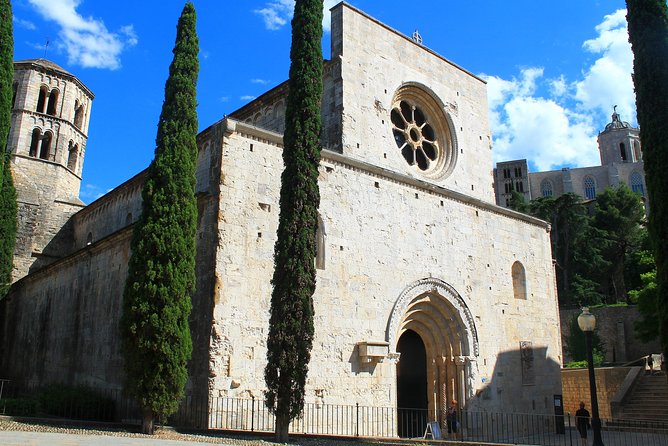 Girona and Besalu, Jewish History tour Small Group from Girona - Small group touring: the difference between facts and understanding