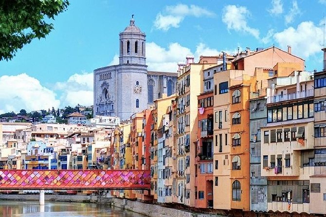 Girona & Costa Brava Private Tour and Hotel Pickup from Barcelona - Calella de Palafrugell Waterfront Time and Optional Seafood Lunch