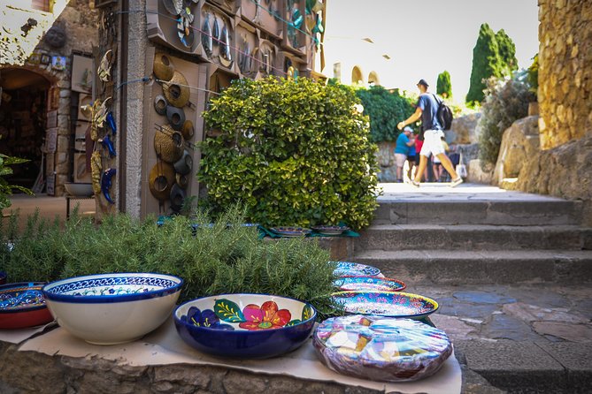 Girona & Costa Brava Small Group Tour From Barcelona with Paella! - Girona: Roman Walls, Cathedral at 1038, and Choices for How You Spend Two Hours