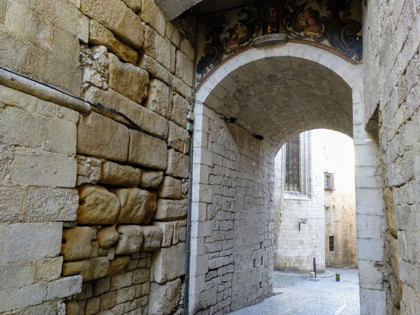 Girona: History and Gastronomy Small Group with Tastings - Should you book this Girona history and gastronomy tour?