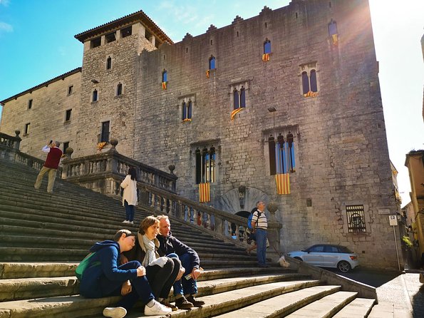 Girona, Medieval Villages & Lunch with Lake Views from Barcelona - Barcelona Start: Pickup Makes Everything Easier