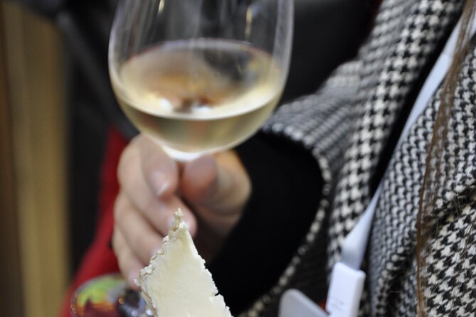 Girona Morning Food Tour & Local Market - The vibe: a guided tasting walk, not a food list