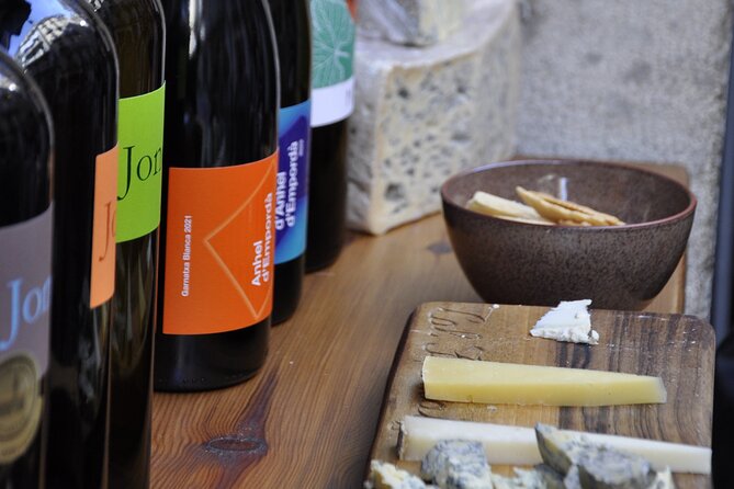 Girona Morning Food Tour & Local Market - Stops 3 and 7: walking La Rambla and then tasting canelons
