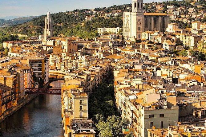 Girona: Private History Tour - Gustave Eiffel bridges over the Onyar: the 1877 twist you didn’t expect