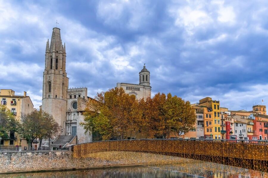 Girona: Self-guided Audio City Tour on Your Phone - Cathedral + Sant Feliu: the two church anchors you’ll hear about