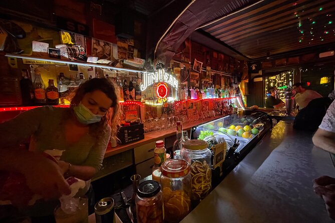 Go out like a local, pub Crawl / Tour in Raval - Barcelona - Start at Sant Pere Nolasc Mercedaris: the kickoff in northern Raval