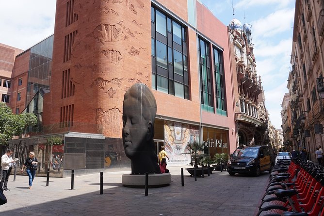 Gothic Quarter & Beyond: Leisurely Local Discoveries - Key highlights to look for