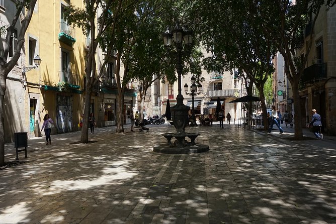 Gothic Quarter & Beyond: Leisurely Local Discoveries - Capella d’en Marcús: a chapel built for travelers and the poorest