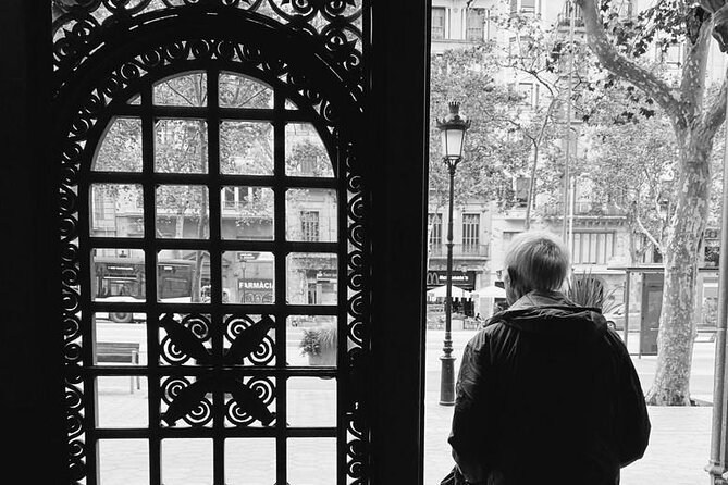 Gothic Quarter & Picasso Museum Private tour - Els Quatre Gats and the Artist-Intellectual Scene