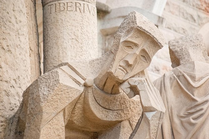Gothic Quarter Private Tour with Sagrada Familia Skip the Line - Who should book this Gothic Quarter and Sagrada Familia combo