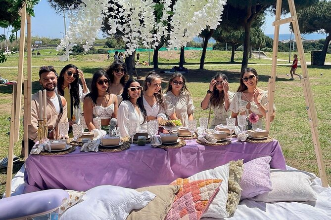 Group / Hen Party Picnic - The Picnic Location Reality: Beach Is Possible, But Seasonal