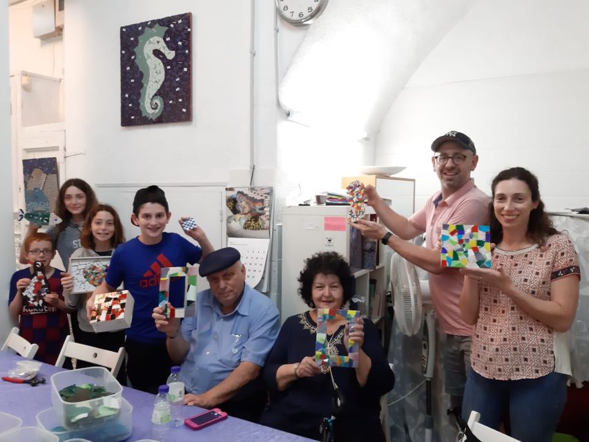 Guided Gaudí’s Trencadís Mosaic Workshop in Barcelona - Making your mosaic: from design idea to finished keepsake