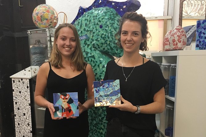 Guided Gaudí Trencadís Mosaic Workshop in Barcelona 2 Hours - The staff grout step and pickup timing you should plan for