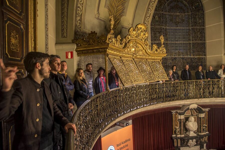 Guided Tour at Catalonia's Royal Academy of Medicine - The first X-ray experiment in Spain: history meets a breakthrough