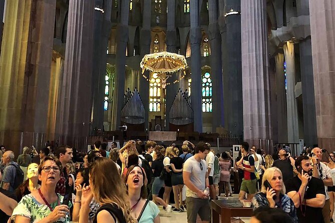 Guided Visit Tour to Sagrada Familia - Ongoing construction: why this basilica never feels finished