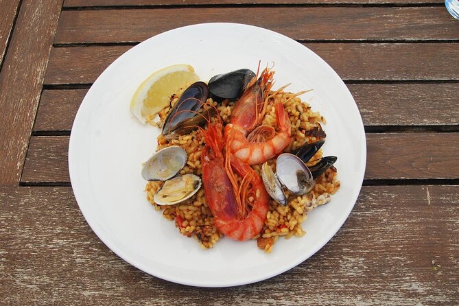 Hands-on Fideua or Paella Class in Barcelona in a Local's Home - Dietary needs and menu flexibility (and how to plan for it)