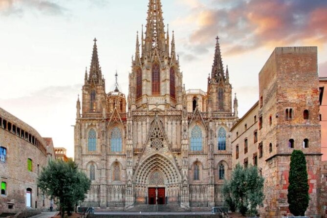 Hidden Gems of Barcelona - Old Town - Basilica de Santa Maria del Mar: Gothic architecture with a human scale