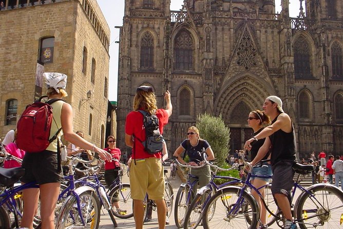 Highlights & Hidden Spots of Barcelona Bike Tour w/ Local Guide - Getting Started: Bikes, Safety, and a Route That Feels Local