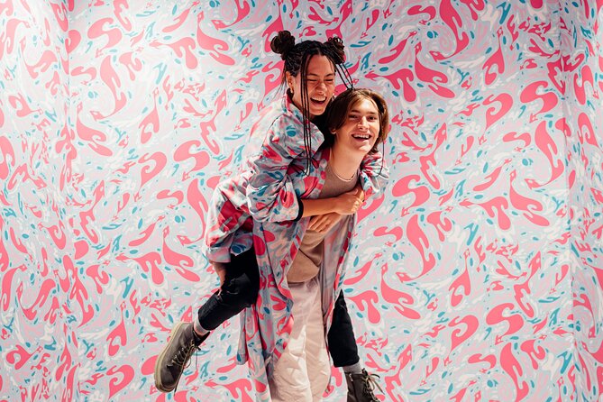 IKONO Barcelona: Immersive Experience - Photos, souvenir photos, and the arcade factor