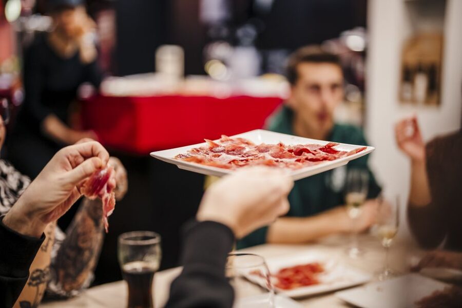 Jamón Experience Master Plus: Ham, Wine & Cheese Tasting - Seven Hams: From Gran Reserva to Bellota 100%