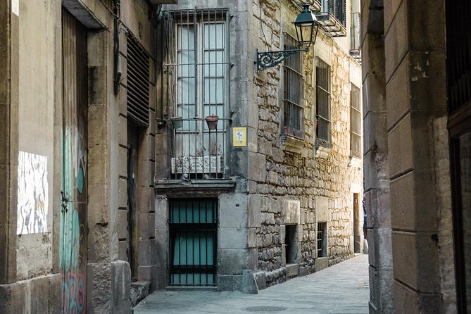 Jewish Walking Tour Barcelona by Expert Jewish Guide 2h - Key things I’d circle before you go
