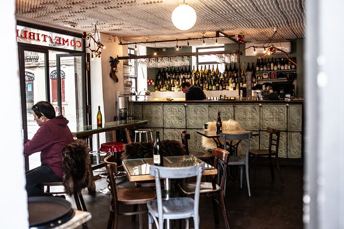 La Barceloneta Tapas & Wine & Drinks Tour in Barcelona - Wine and drinks: what the vermouth-to-final-stop flow feels like