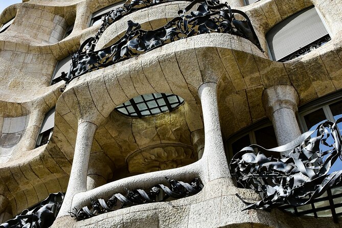 Life of Gaudi and Architectural | Walking Tour | 2h - Key highlights to know before you go