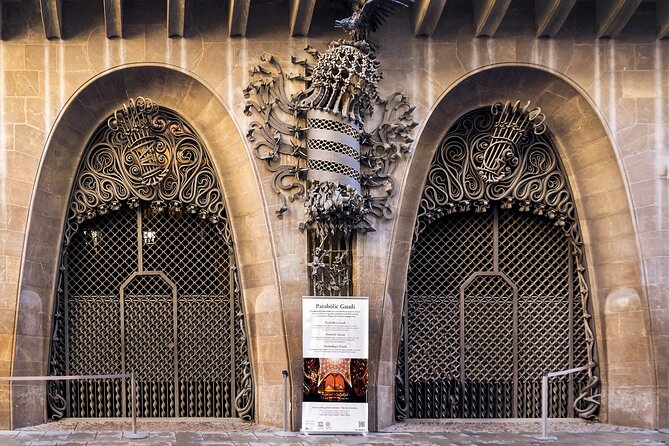 Life of Gaudi and Architectural | Walking Tour | 2h - Sagrada Família: the unfinished crown and the end of the story