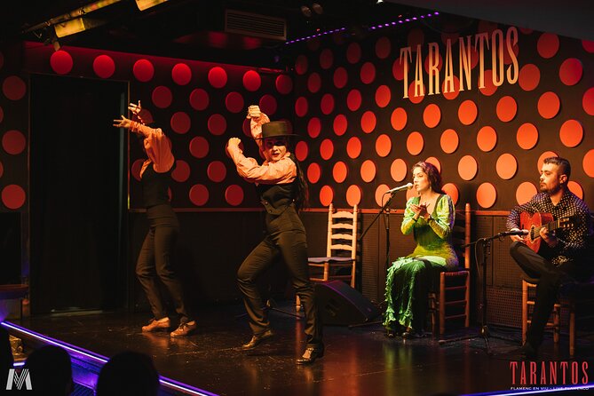 Los Tarantos Barcelona Flamenco Show Ticket - Los Tarantos and Plaça Reial: the kind of setting that matters