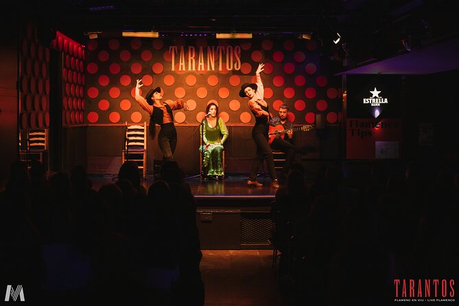 Los Tarantos Barcelona Flamenco Show Ticket - Musicians and dancers: rotating cuadros, familiar ingredients