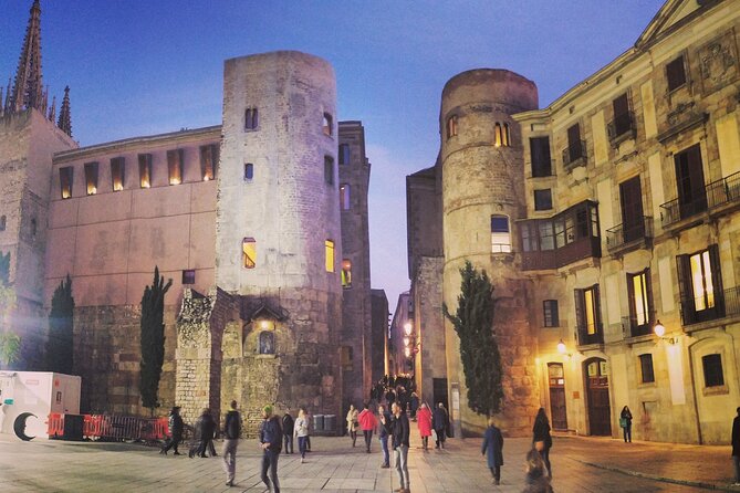 Luca’s Hidden Old Barcelona: the Gothic and El Born Tour - Key takeaways before you go