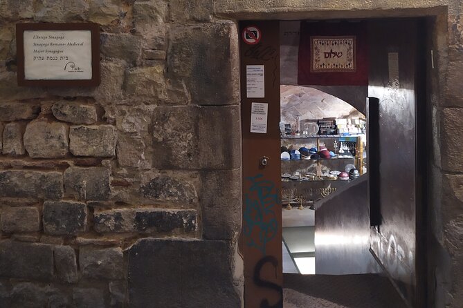 Luca’s Hidden Old Barcelona: the Gothic and El Born Tour - The Gothic Quarter’s signature corners