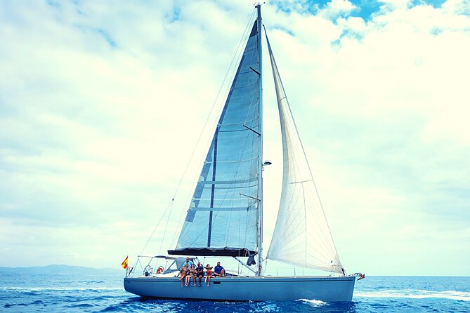 Luxury Private Yacht Sailing Tours in Barcelona - The private captain factor: why having Laurence makes the day