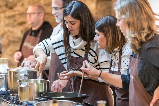 Market Gourmet Visit and Spanish Culinary Experience in Barcelona - Wine, conversation, and meeting other food lovers