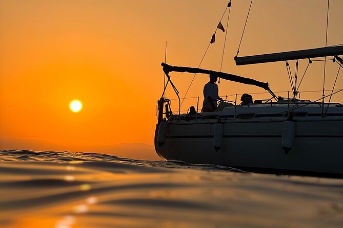 Marriage Proposal Boat Trip in Barcelona - How to Make This Feel Special (Not Stressful)