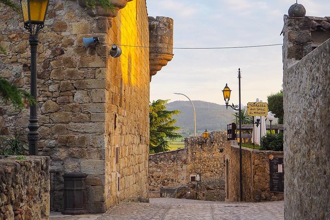 Medieval Costa Brava day-trip from Girona - Calella de Palafrugell and the Beach Walk Option