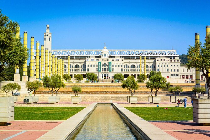 Montjuic Park Walking Tour with Audioguide on Your Smartphone - The big-square story and the Magic Fountain moments you can time your day around