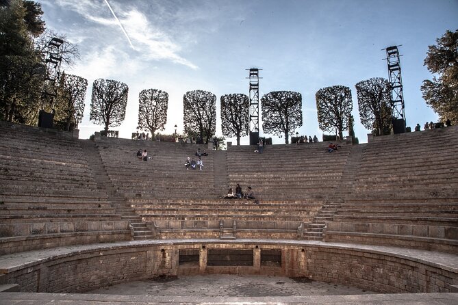 Montjuïc Walking Tour With Optional Flamenco Show - How to get the best photos at viewpoints around Montjuïc