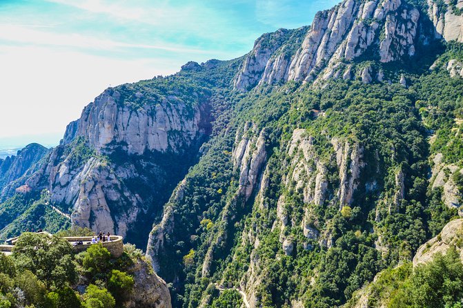 Montserrat 7-hour Private Tour from Barcelona with Lunch - Aeri cable car up to Montserrat (and the train backup plan)