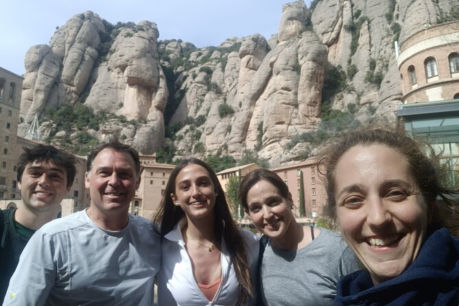 Montserrat & beyond private from Barcelona with different options - Getting to Montserrat Natural Park from Barcelona: the timing feels sane
