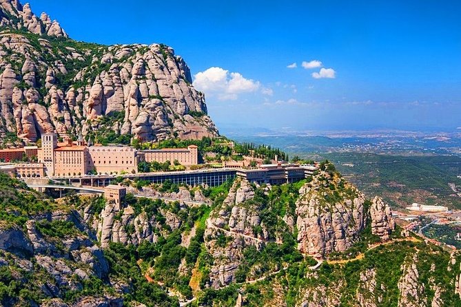 Montserrat Cardona and Salt Mountain Private Tour - A single long day that actually feels organized