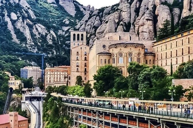 Montserrat Early Morning Skip-the-Hussle Half Day from Barcelona - Why the 8:00 am Montserrat start is the whole point