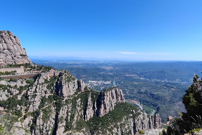 Montserrat Early Morning Skip-the-Hussle Half Day from Barcelona - Back to Barcelona at Placa Catalunya: what your afternoon can become