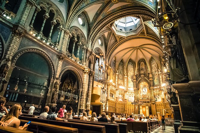 Montserrat Half Day Afternoon Tour from Barcelona - Museum Time, Trails, Funicular Viewpoints, and the Rack Railway