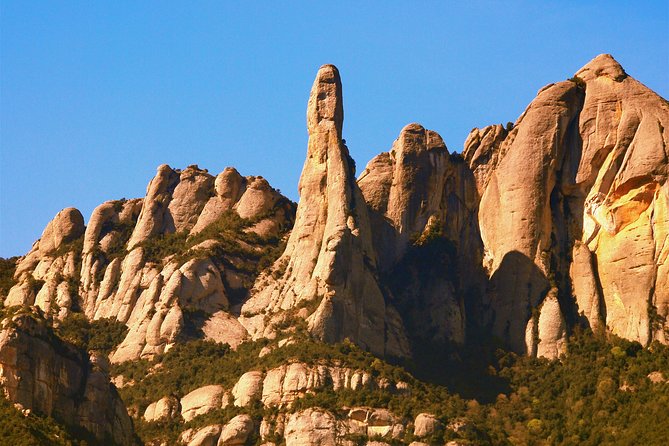 Montserrat Half Day with Cable Car and Easy Hike from Barcelona - The easy hike: what makes it easy, and what makes it not